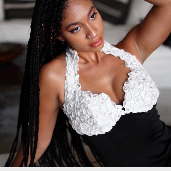 VTG Women’s 80s Elegant Black and White Halter Formal Dress. NYE Cocktail Dress - Picture 14 of 16